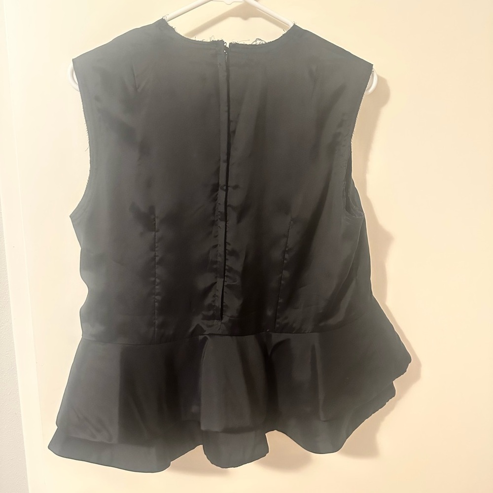 Comme des Garcons Black Sleeveless Peplum style Top - Picture 9 of 9